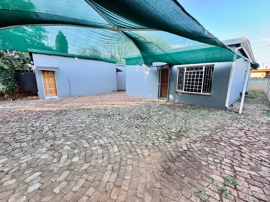 17 Bedroom Property for Sale in Die Bult North West